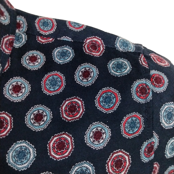 Artisan NY Blue Medallion Print Long Sleeve Button Down Shirt size XL - Picture 12 of 16